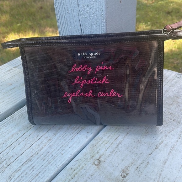 kate spade Handbags - Vintage Kate Spade Makeup Bag 💄